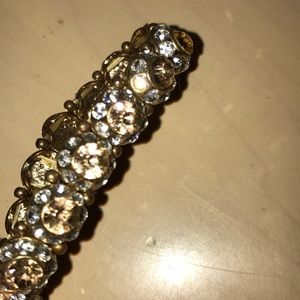 Stretchy bracelet